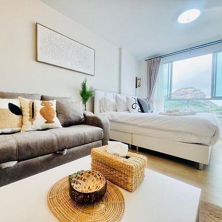 Sea&Mountain View,5 Mins Walk To Famous Beach With King Size Bed HHQ Exterior photo